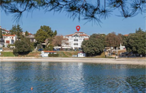 Three-Bedroom Apartment in Pula
